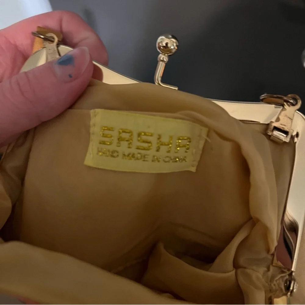 Mini Gold Bag with Butterfly Detail - Picture 4 of 6